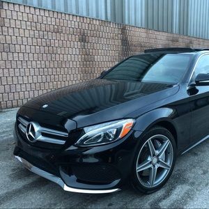 Meet your Posher, Stickz